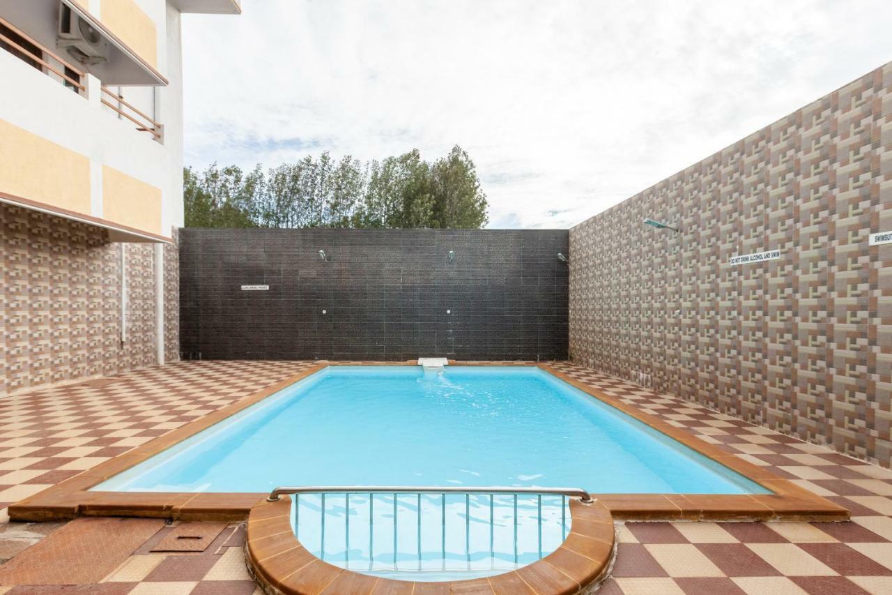 ילאגירי Touchstone Resort מראה חיצוני תמונה