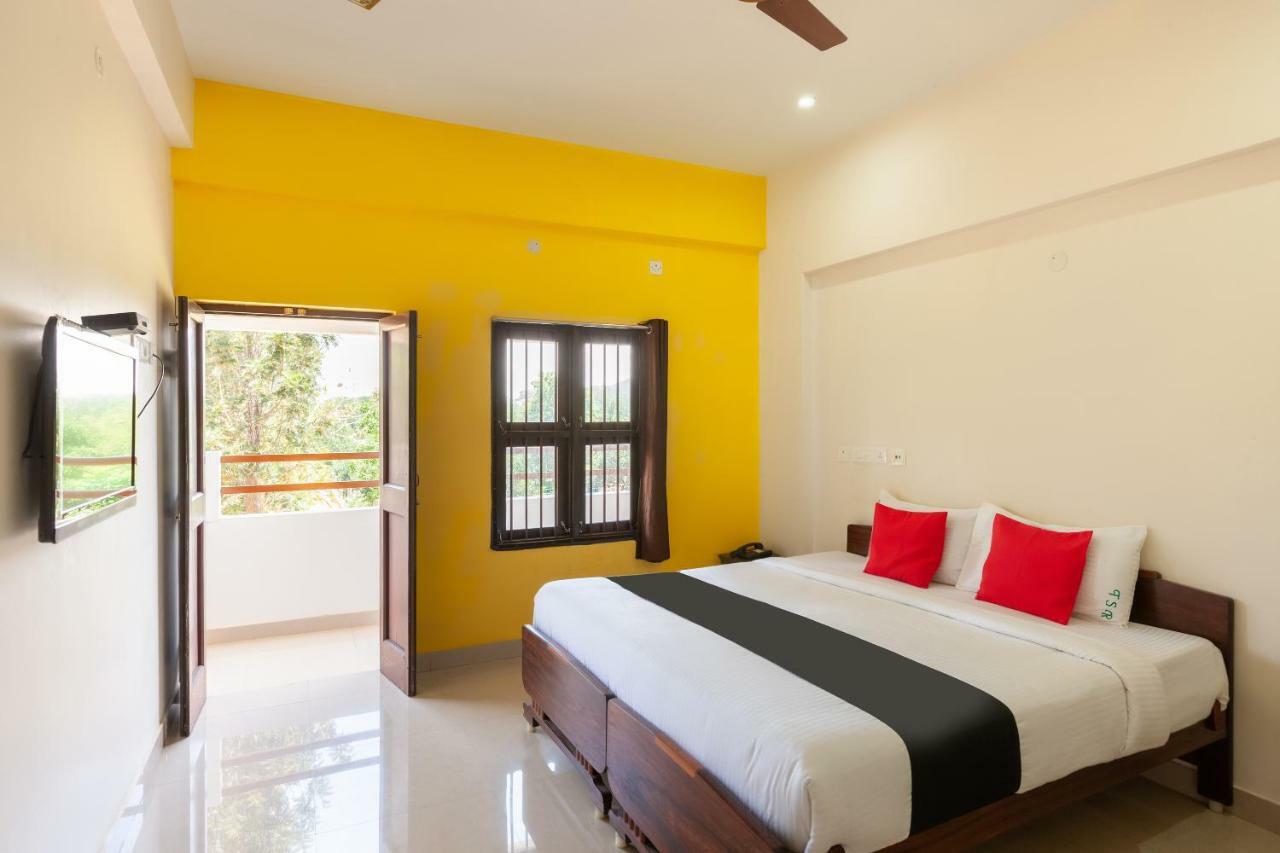 ילאגירי Touchstone Resort מראה חיצוני תמונה